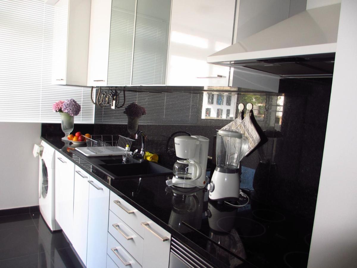 Tranquil Ocean View Apartment Funchal  Esterno foto